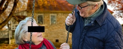 Femme fatale uwodziła seniorów