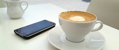 Mężczyźni bardziej uzależnieni od kobiet