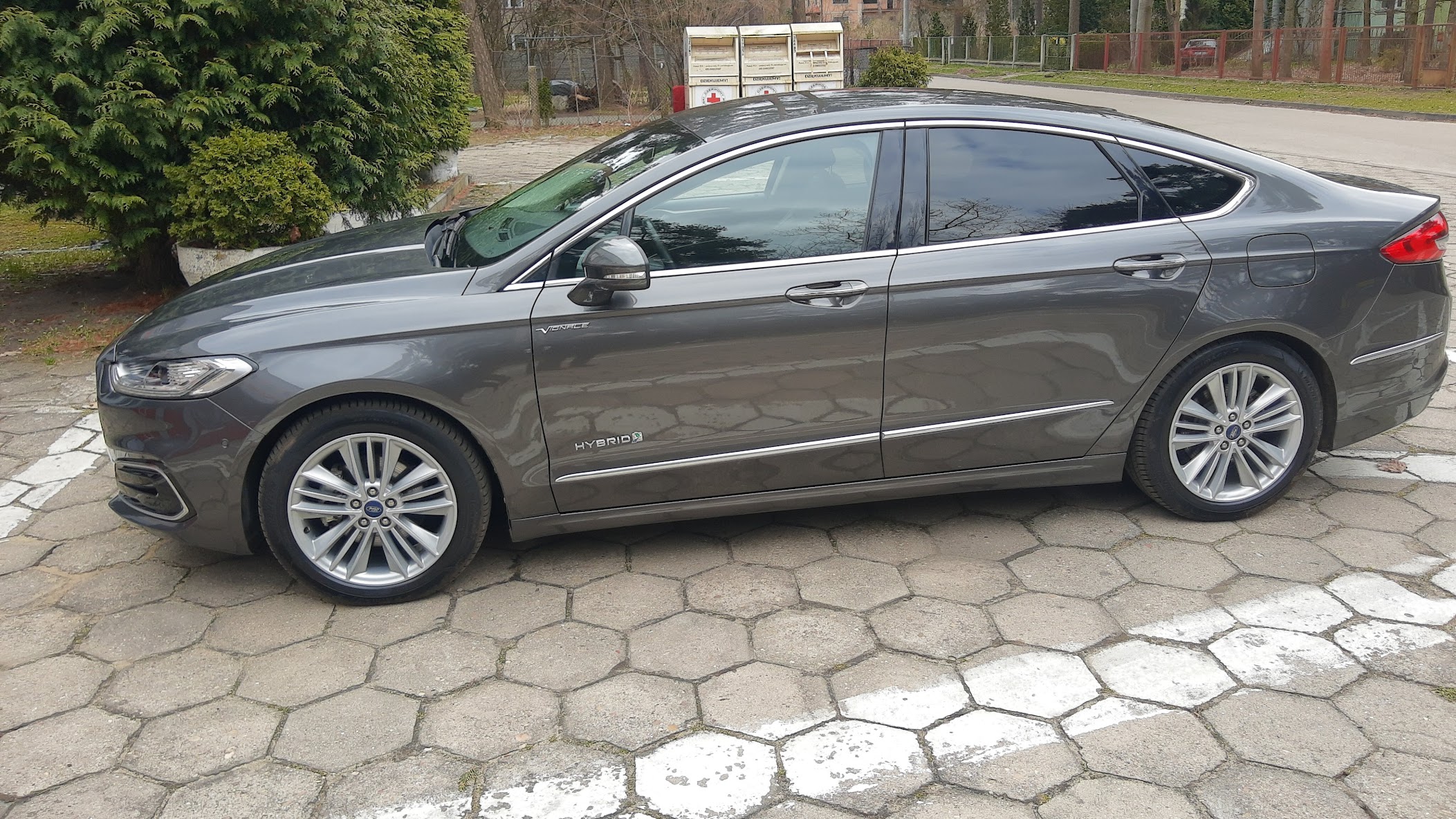Kradzież auta na wakacjach.