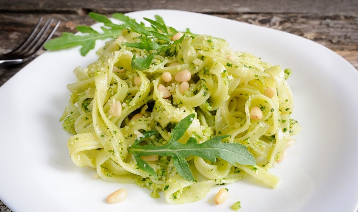 Przepis na tagliatelle z pesto z rukoli