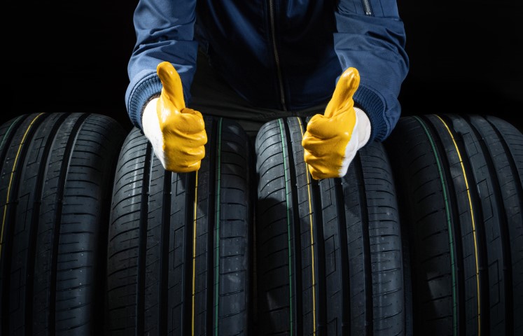Montaż i wymiana opon – co warto wiedzieć - Bridgestone