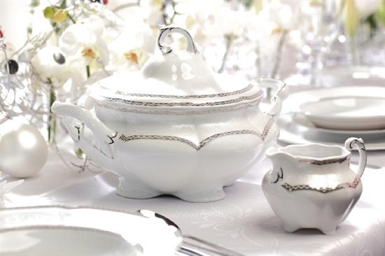 Kwiaty, święta, porcelana…