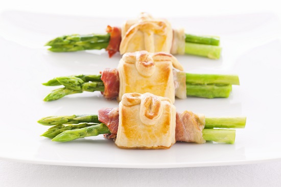Dobry smak na pęczki, czyli pora na szparagi!
