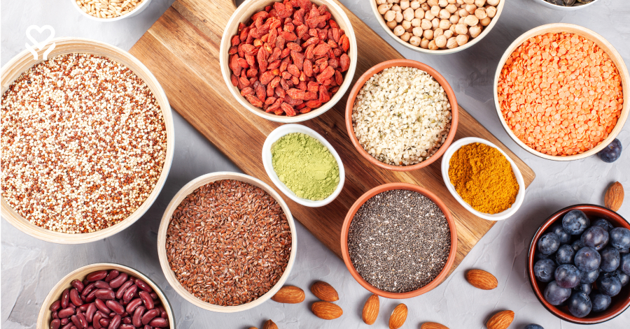 Superfoods dla seniorów! Co warto dodać do menu?
