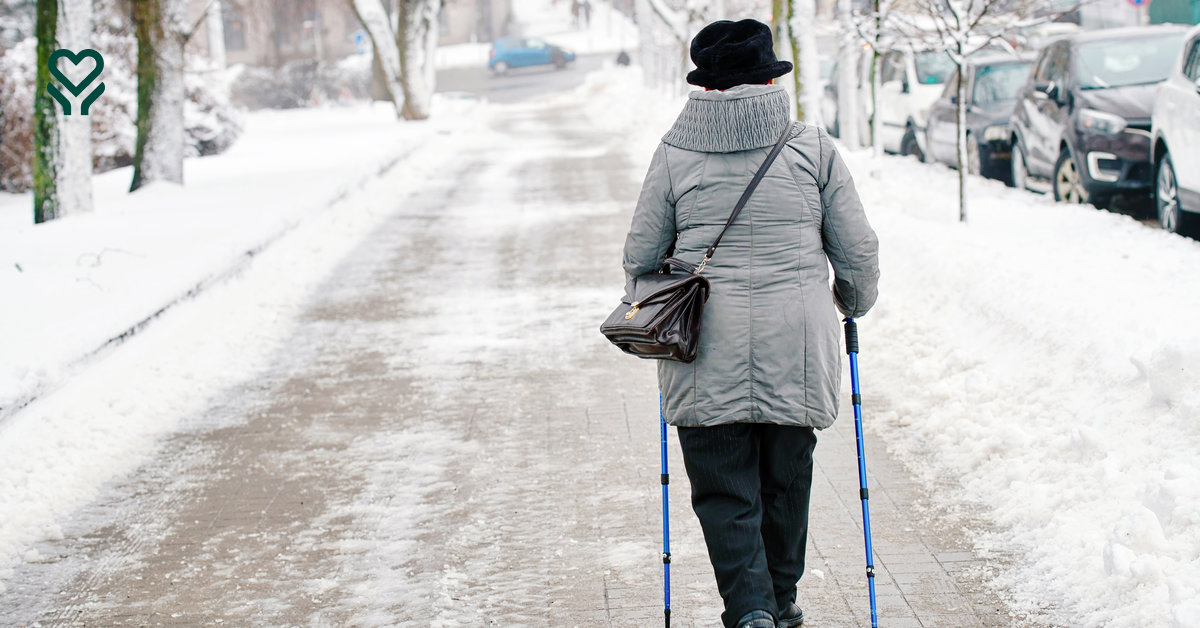 Gołoledź paraliżuje Polskę – seniorzy, zadbajcie o bezpieczeństwo!