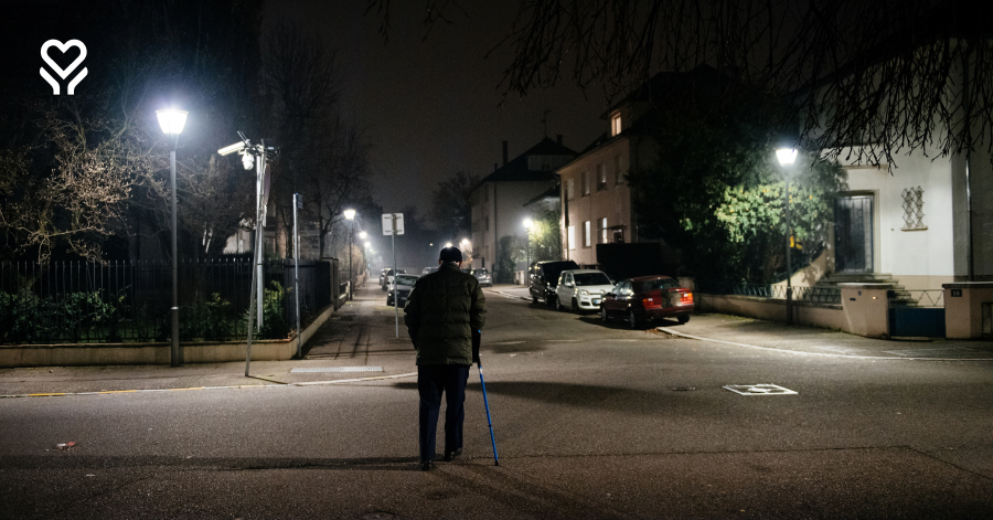 Odblaski ratują życie. Jesień na drogach – ważny apel do seniorów