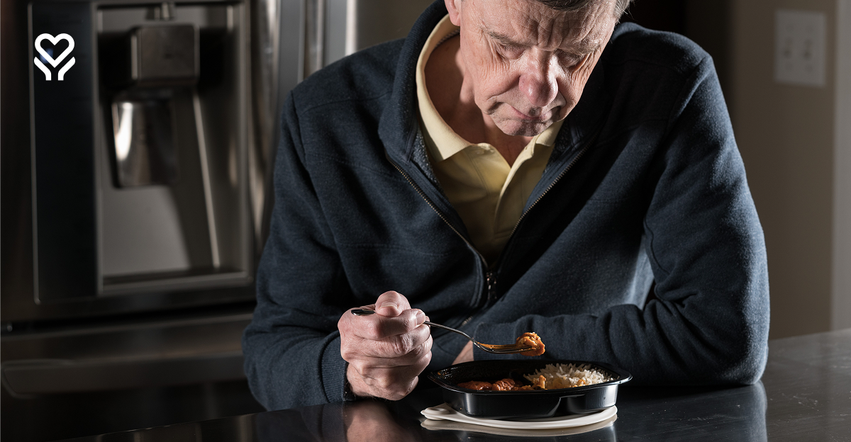 Dlaczego seniorzy tracą apetyt? Przyczyny, których nie wolno lekceważyć