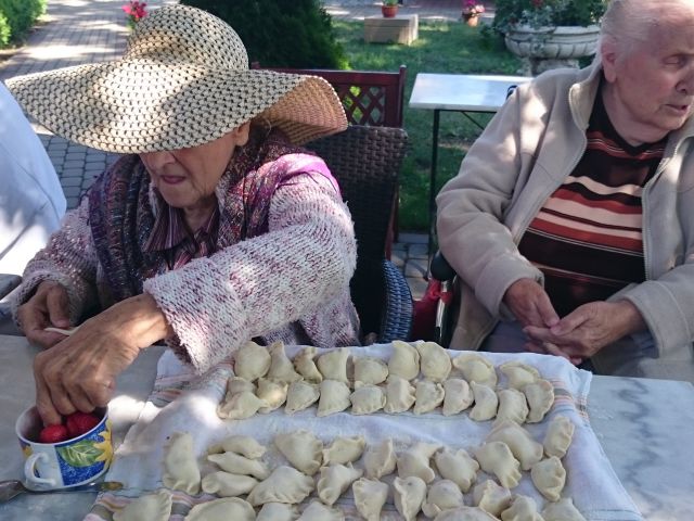 Niepubliczny Zakład Pielęgnacyjno-Opiekuńczy PROMYK w Halinowie